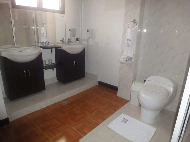 Standard Triple room