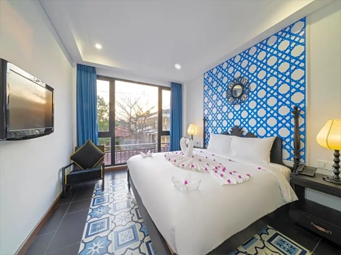 Superior Double room with balcony and with view