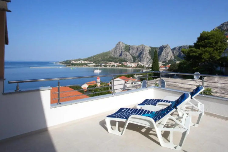 Apartment Lelas