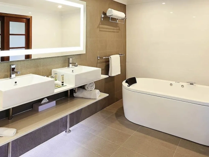 Executive Double Suite