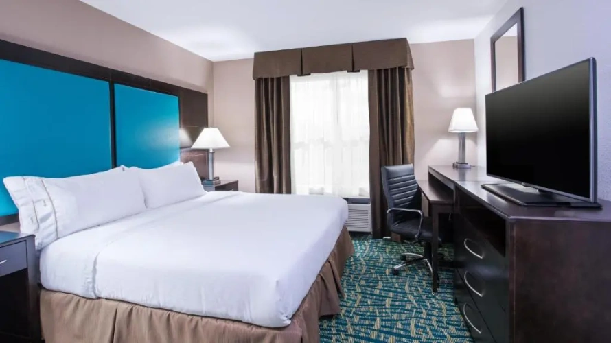 1 Bedroom Double Suite