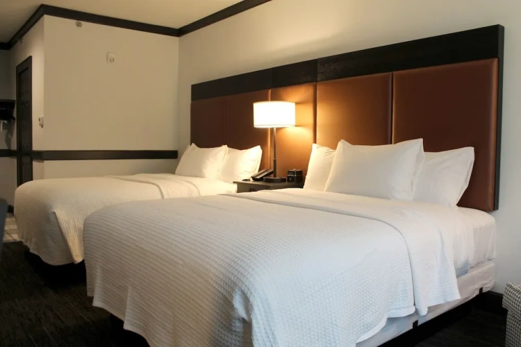 Classic Quadruple room