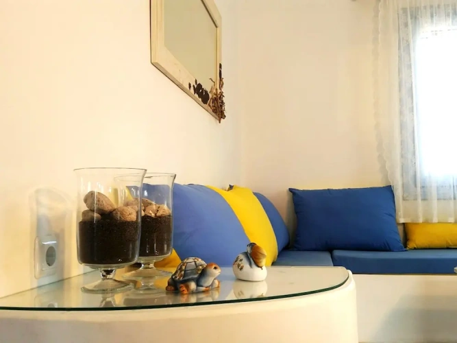 2 Bedrooms Villa