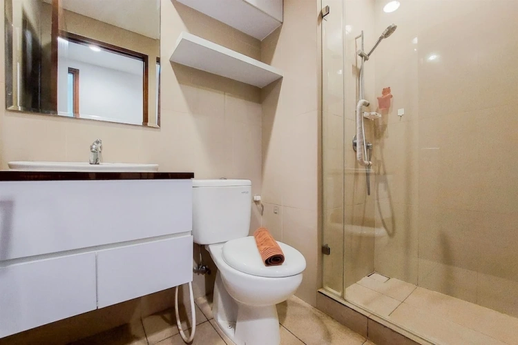 2 Bedrooms Apartment