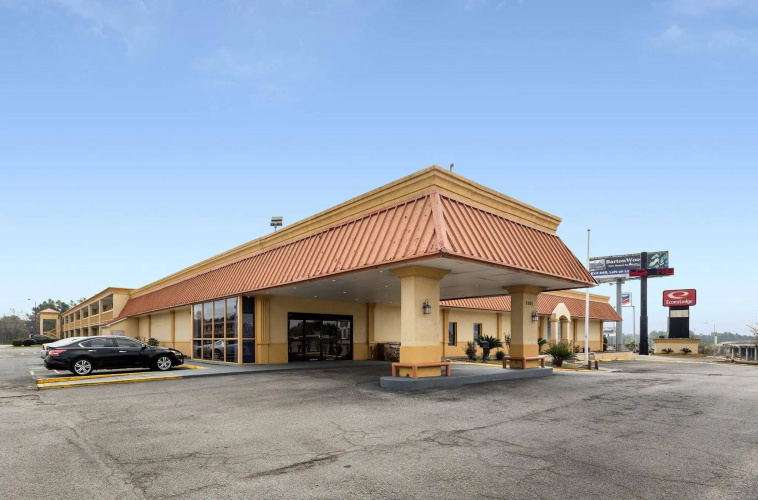 Econo Lodge photo 17