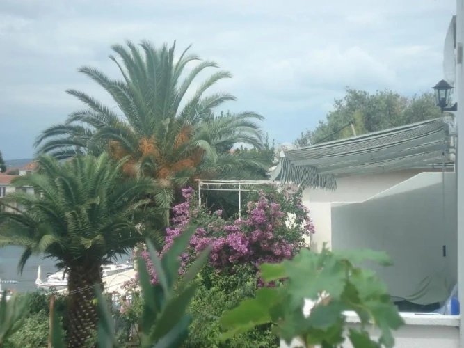 Studio with sea view