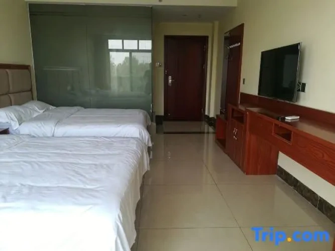 Deluxe Twin room with balcony