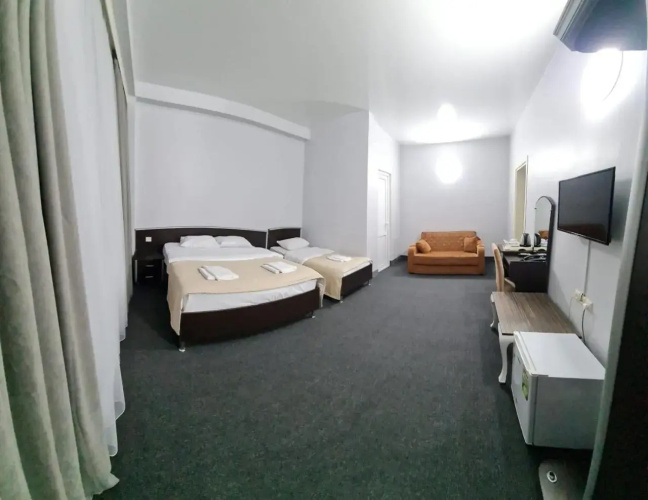 Georgian Hotel