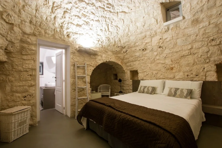 4 Bedrooms Villa