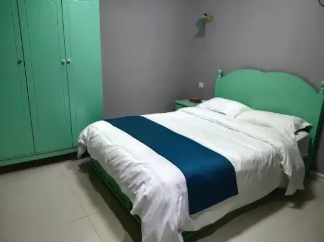 Juhai Hotel(Hejie Dian)