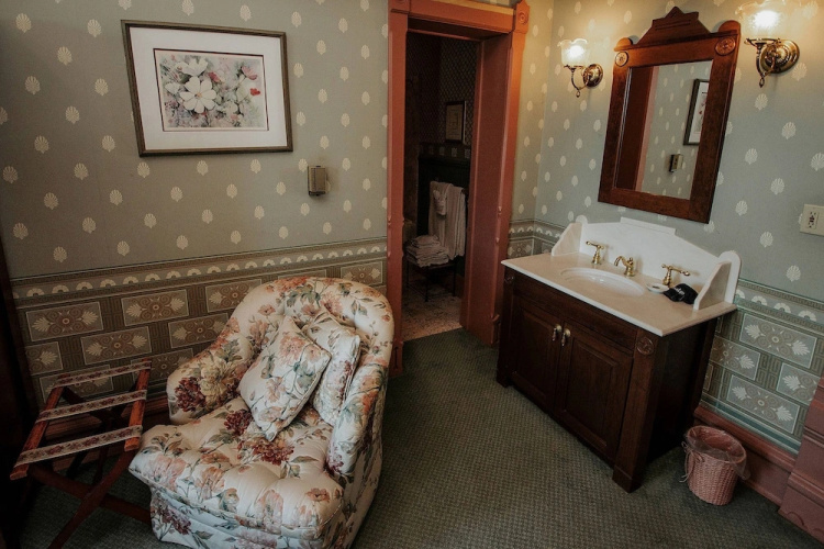 Inn at Pine Terrace