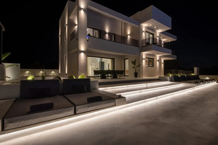 LeEva Oasis Villa