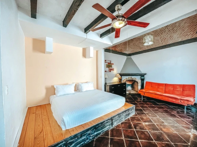 Suite with balcony