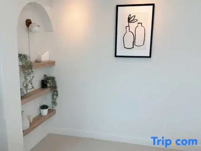 Patong Beach 2BR beautiful apartment 1 min walk