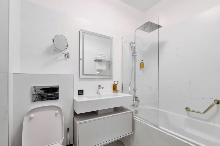 Bach Apartments 2