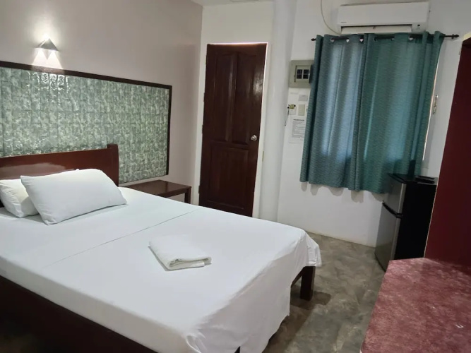 Hrj Hotel