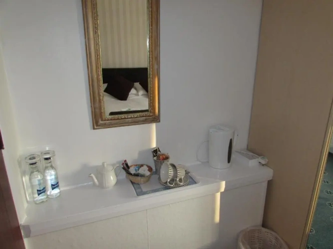 Standard Double room with partial sea view
