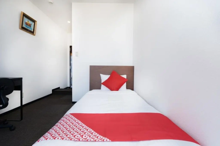Deluxe Single room
