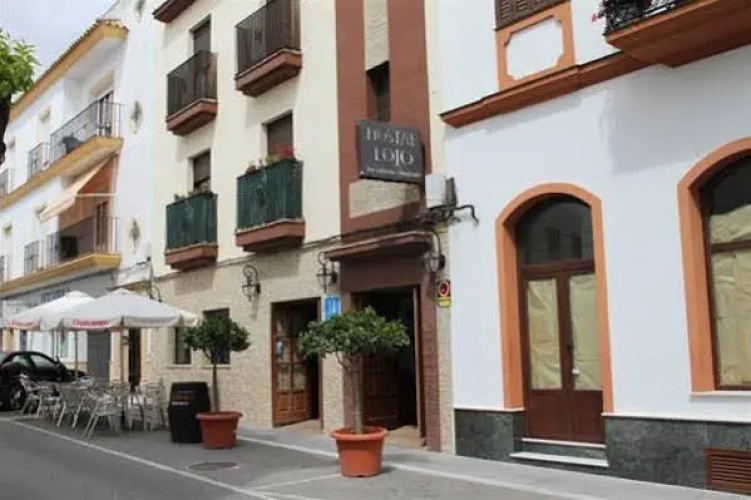 Hostal Lojo - Conil de la Frontera