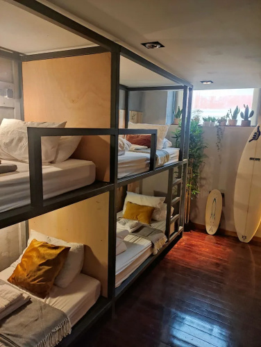 Caruma Surf Hostel & Suites