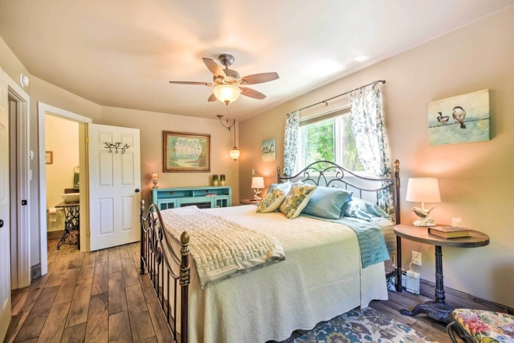 3 Bedrooms Cottage