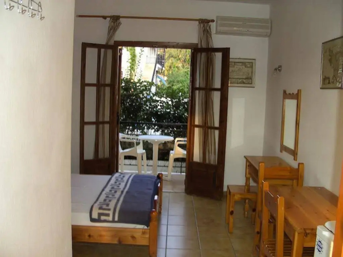 Marilena Apartments & Studios