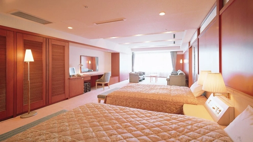 Royal Twin Suite with ocean view
