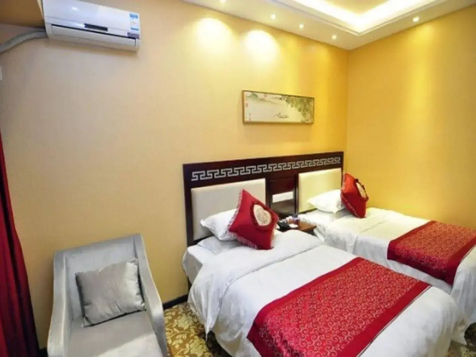 Kunming Landmark Hotel