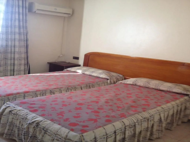 Motel Paris Dakar