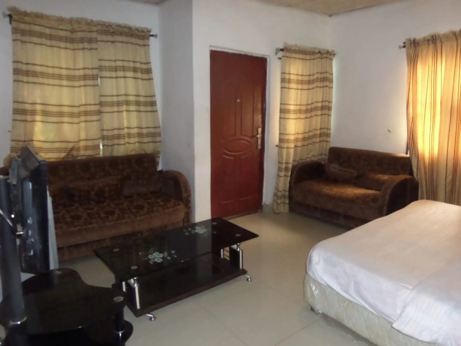 Keblat Hotel Suites