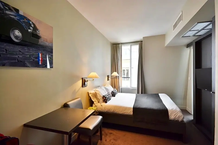 Deluxe Single room