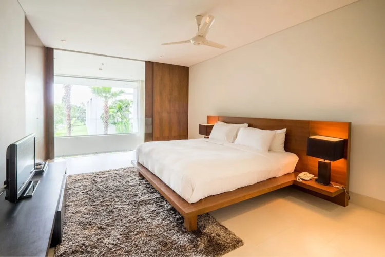 Baan Yamu Suites