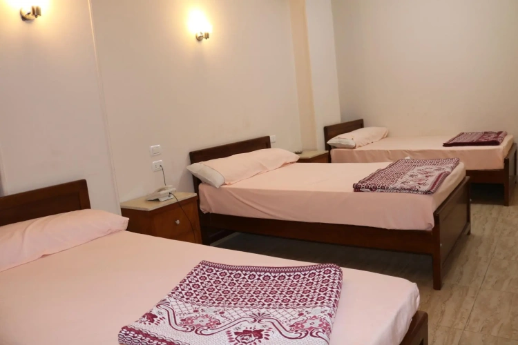 Economy Triple room