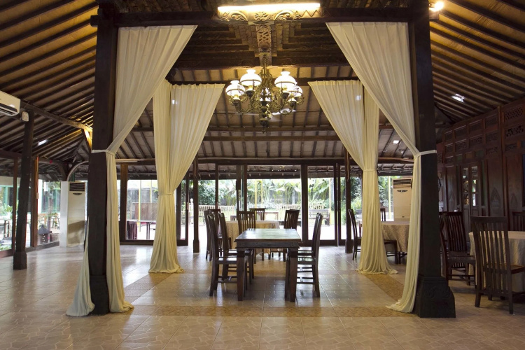 SARE Suites