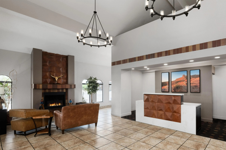 Best Western Discovery Inn