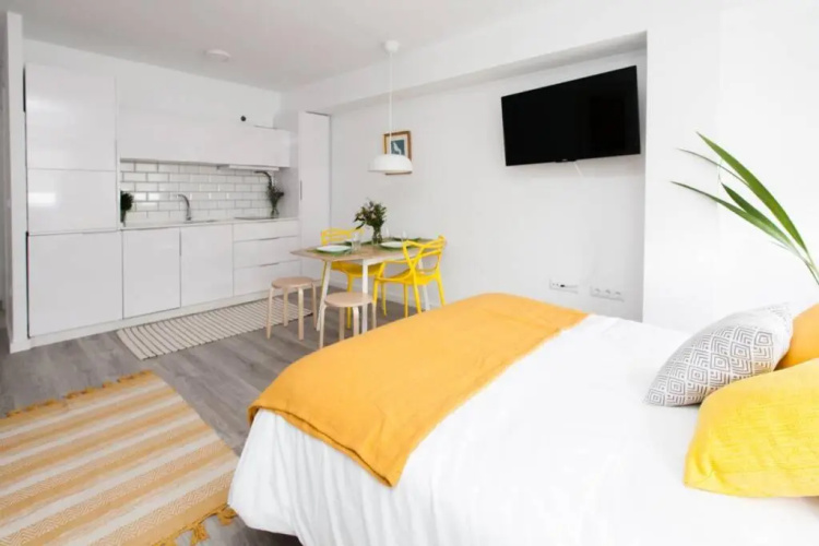 Pop Art, Apartamento Molviedro 304