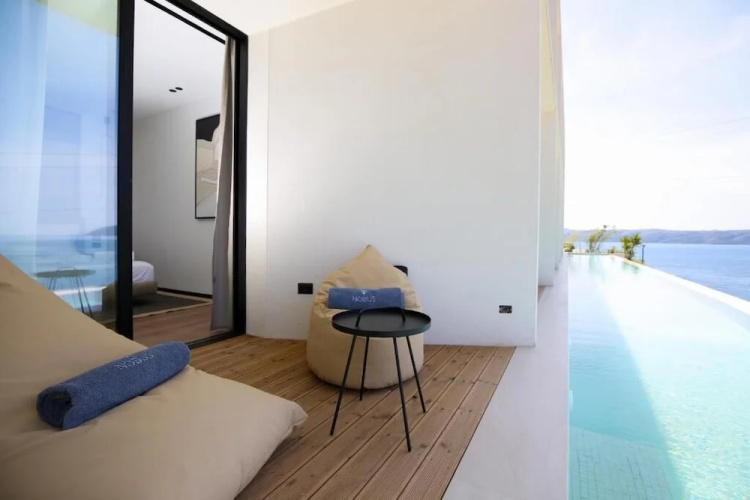Nobus Hotel