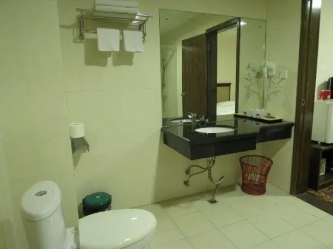 Mingcheng Hotel