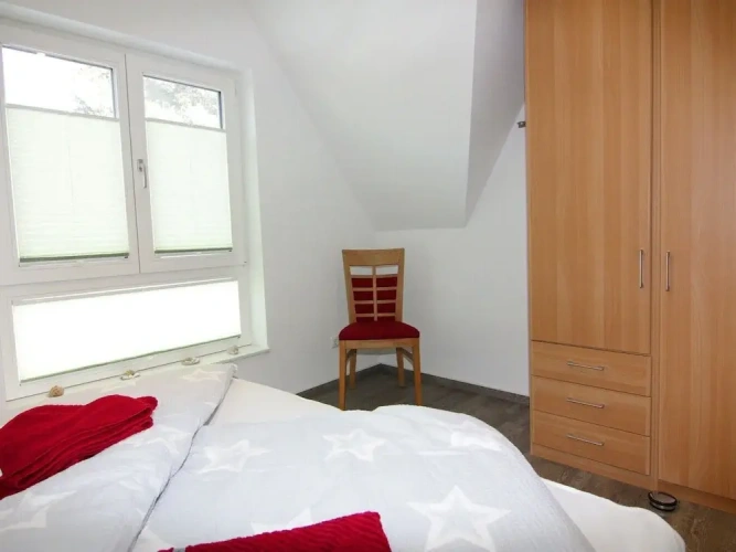 3 Bedrooms Classic Cottage
