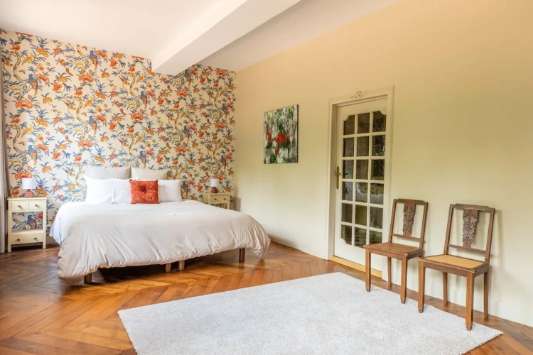 Executive room