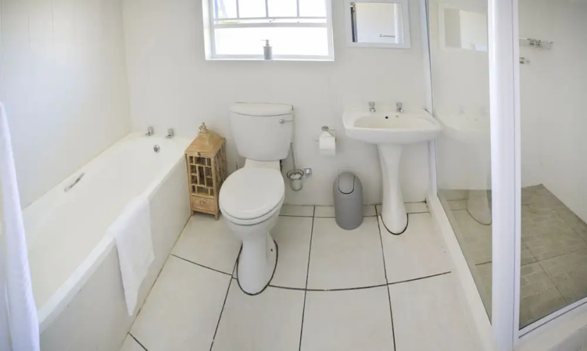 Addo Adventure House