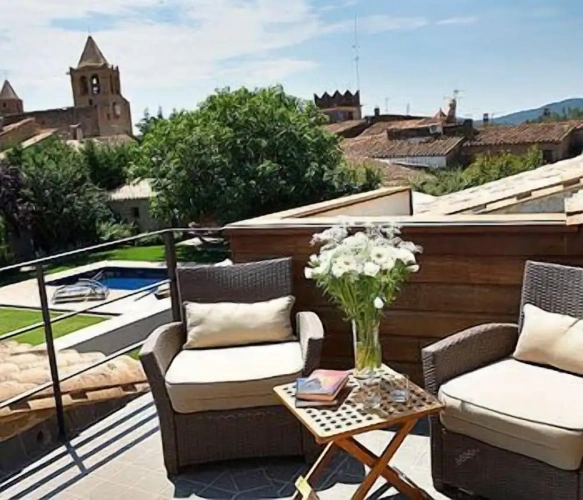 Suite with balcony