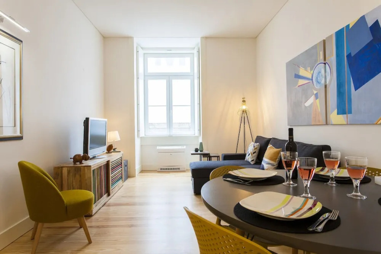 Modern Downtown Apartment Rentexperience