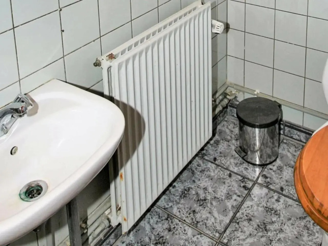 Two-Bedroom Holiday home in Svaneke 4