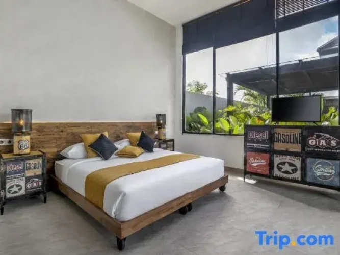 3 Bedrooms Villa