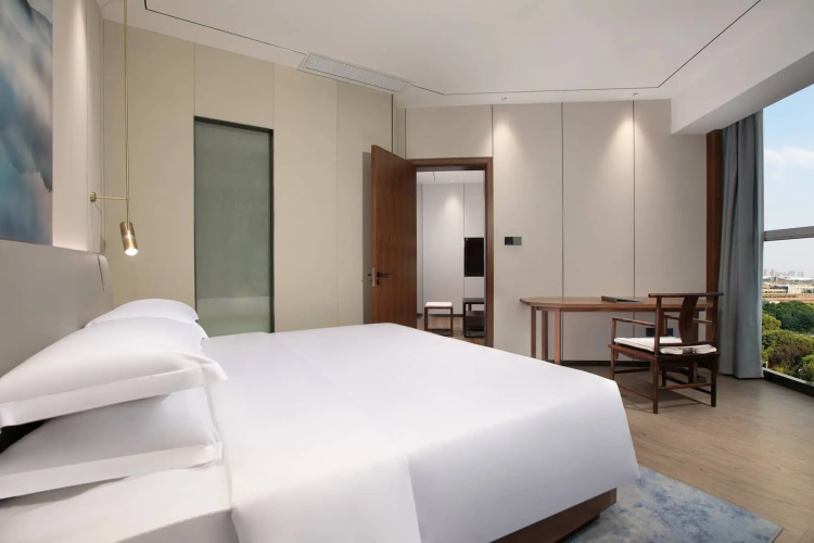 Days Hotel By Wyndham Changsha South