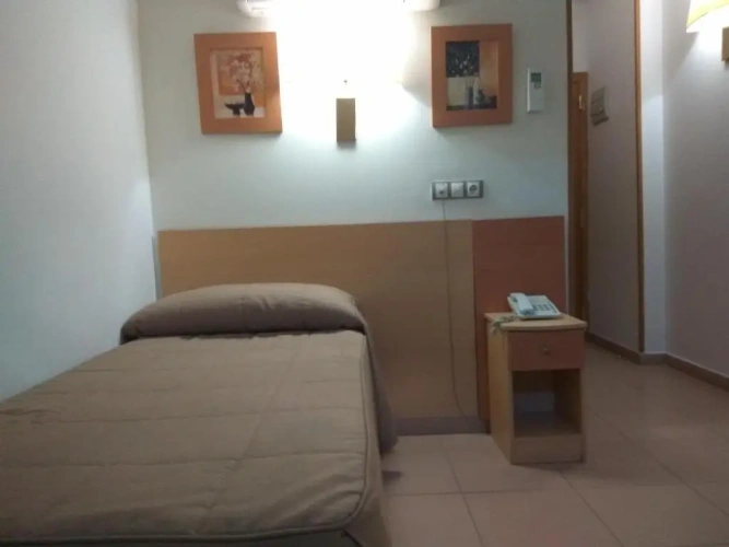 Standard Single room