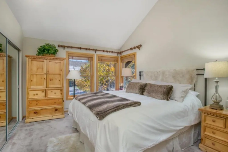 2 Bedrooms Deluxe Apartment