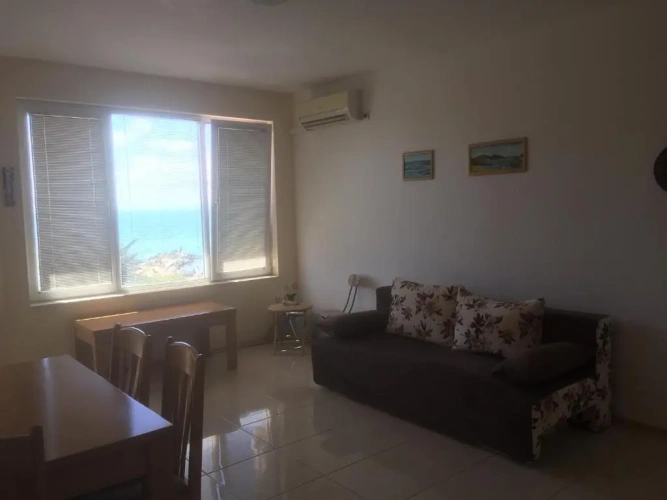 1 Bedroom Apartment with sea view