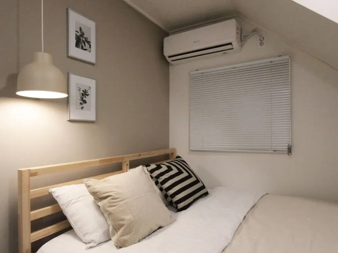 Neat House Hongdae
